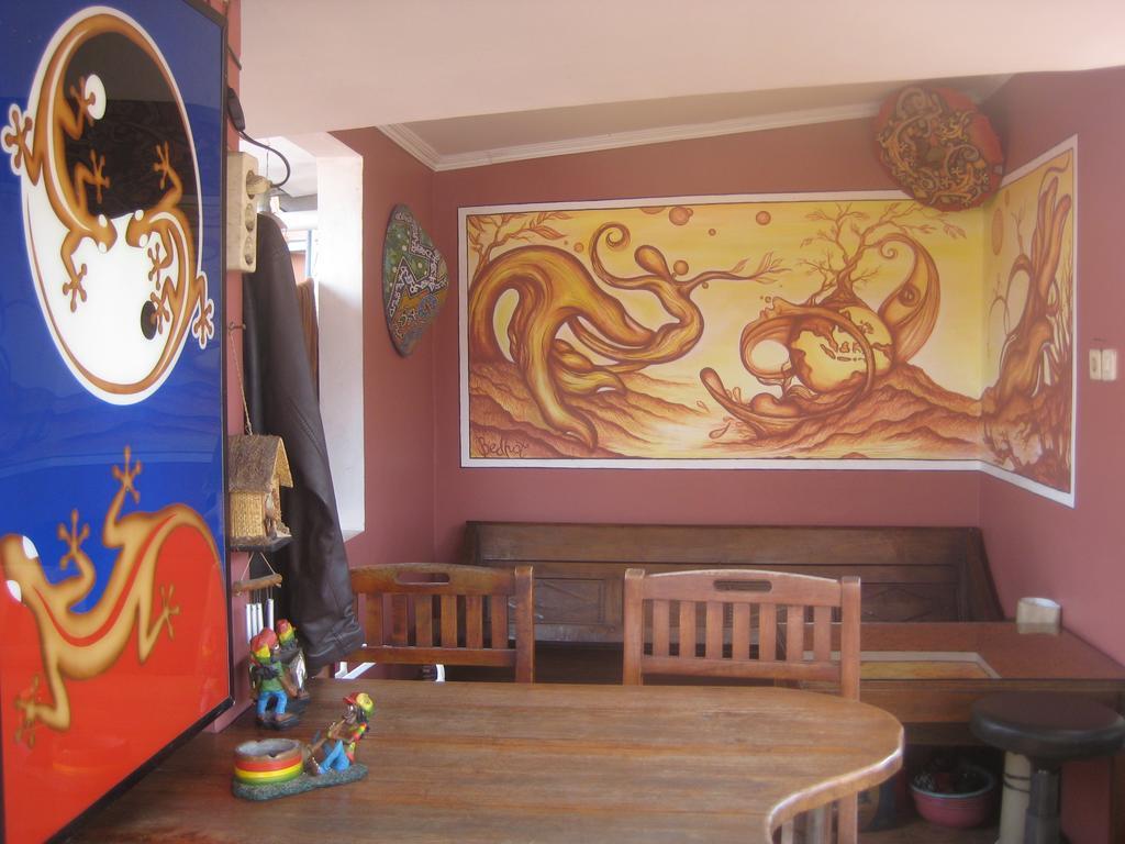 Losmen Setia Kawan Yogyakarta Exterior photo